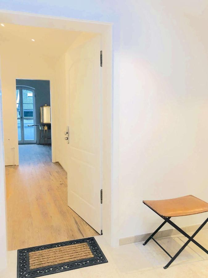 Sonniges Dg Apartment Nahe Bahnhof In กมุนด์ อัม เทกันซี ภายนอก รูปภาพ